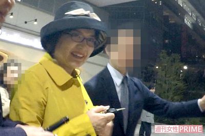 桜田淳子、芸能界復帰の皮算用につきまとう “広告塔” としての顔