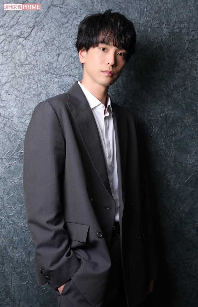 黒羽麻璃央　撮影/北村史成