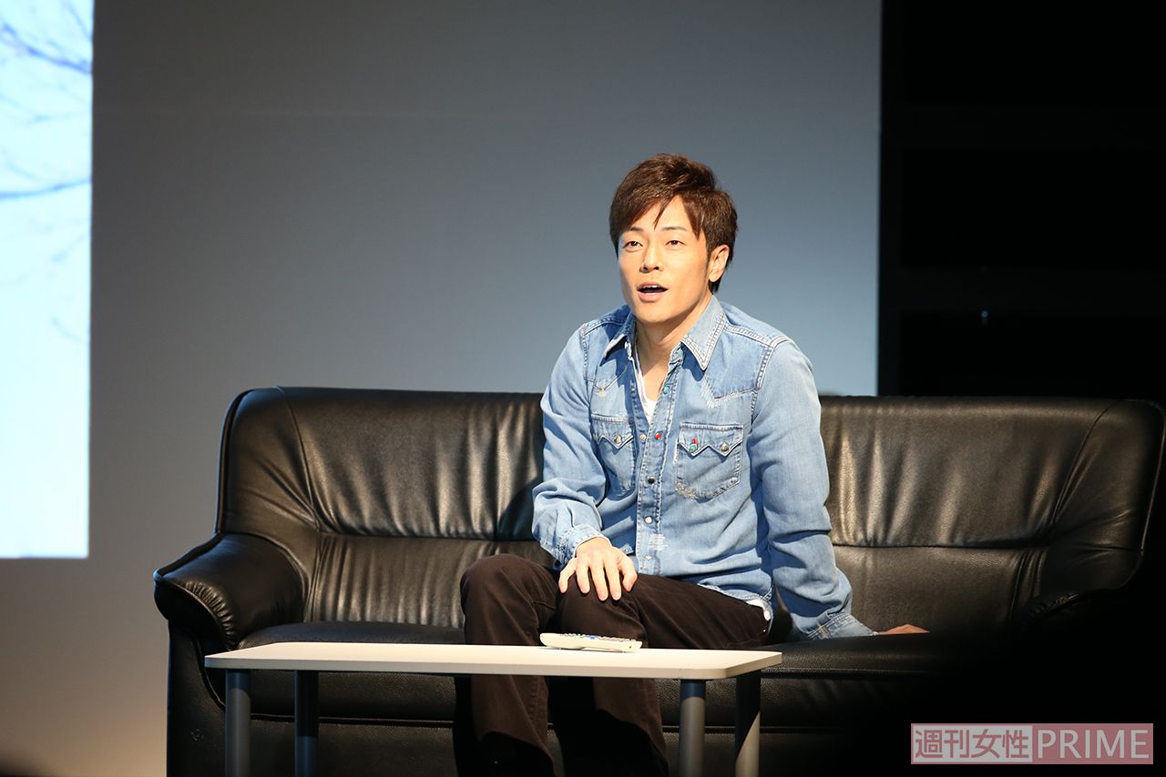 陣内智則の1人コントの様子