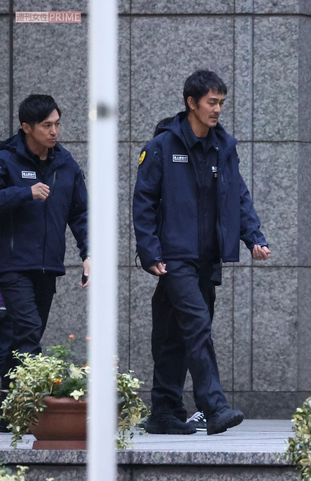 『DCU』撮影に臨む阿部寛