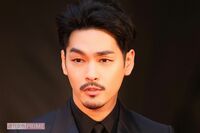 柳楽優弥が主演映画『夏目アラタの結婚』の撮影現場にうなぎ弁当を差し入れ！120人前で総額約60万円の太っ…