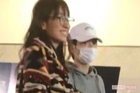 小池徹平が新妻と「顔はめパネル」で大はしゃぎ後に書いた、寄せ書きの言葉