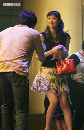 2007年、日本テレビ系ドラマ『バンビ〜ノ!』打ち上げに参加した吹石一恵