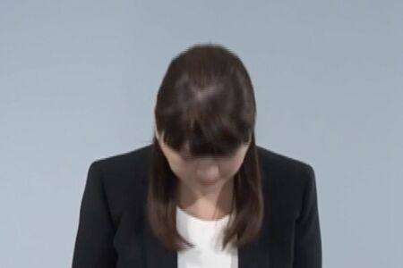 ジャニー喜多川の性被害騒動を謝罪した、ジャニーズ事務所のジュリー景子社長