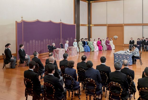 今年の『講書始の儀』では、日本史以外にも「認知科学」や「光化学」の講義も（1月10日）