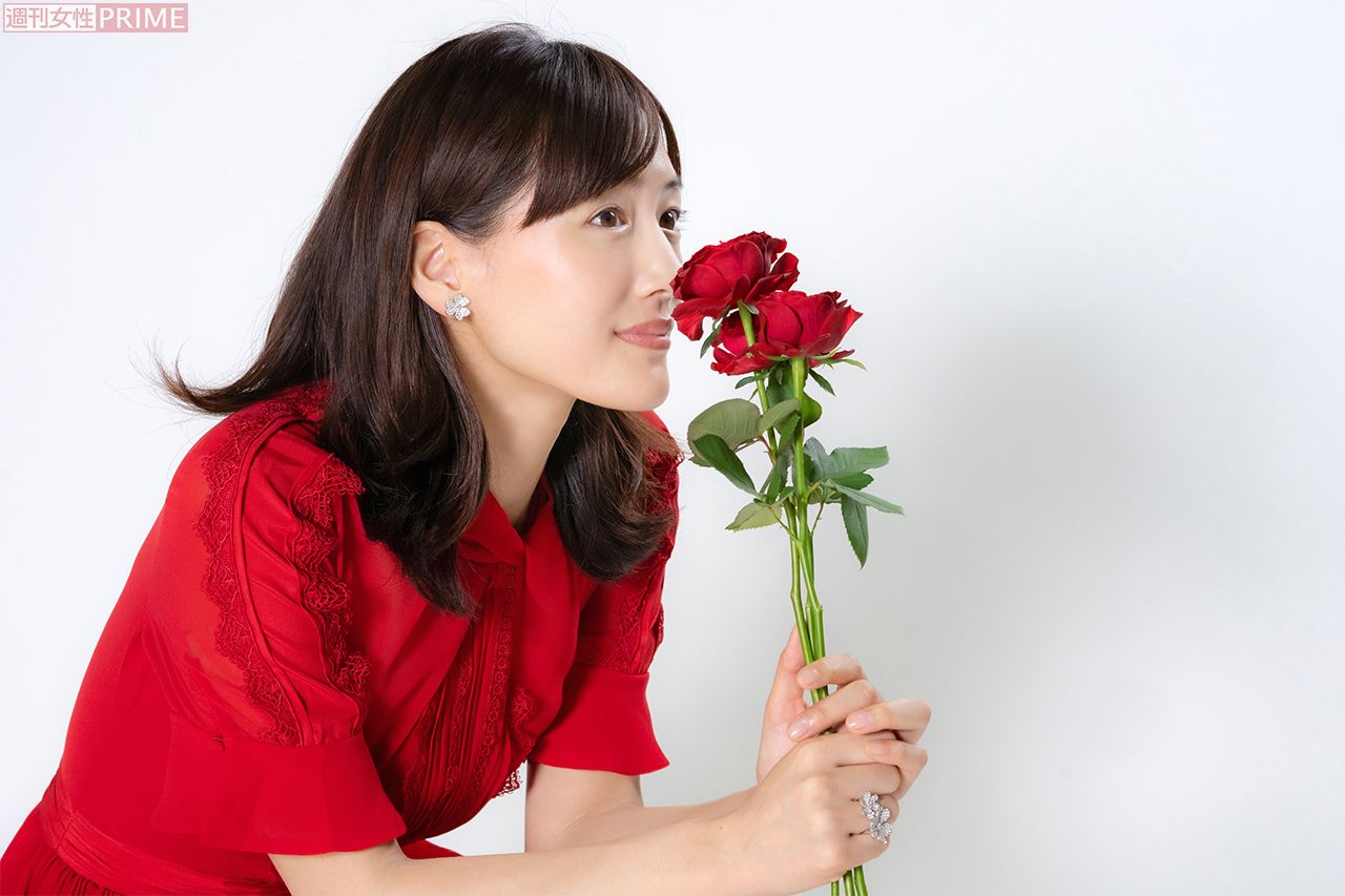 綾瀬はるか　撮影／佐藤靖彦