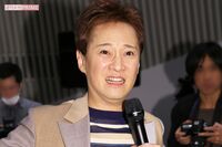 【中居正広の女性トラブル】めぐる『週刊文春』の訂正記事で“引退撤回”求めるファンに「頭の中がお花畑」…