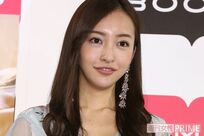 元AKB48・板野友美がヤクルトの高橋奎二投手と結婚、気になる「お家ごはん」スキル