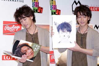 2014年8月、写真集『ALTERNATIVE』とDVD『たけてれ Vol.1』の発売記念イベントで