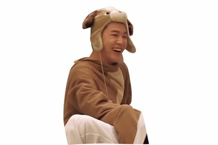 ジミンは過去に“トスニ”という名前のミックス犬を飼っていた。犬好きは健在（公式SNSより）