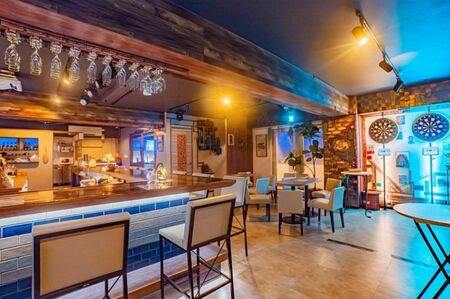 大野智が携わっているといわれている、中村昌也が店長のバーの店内（インスタグラムより）