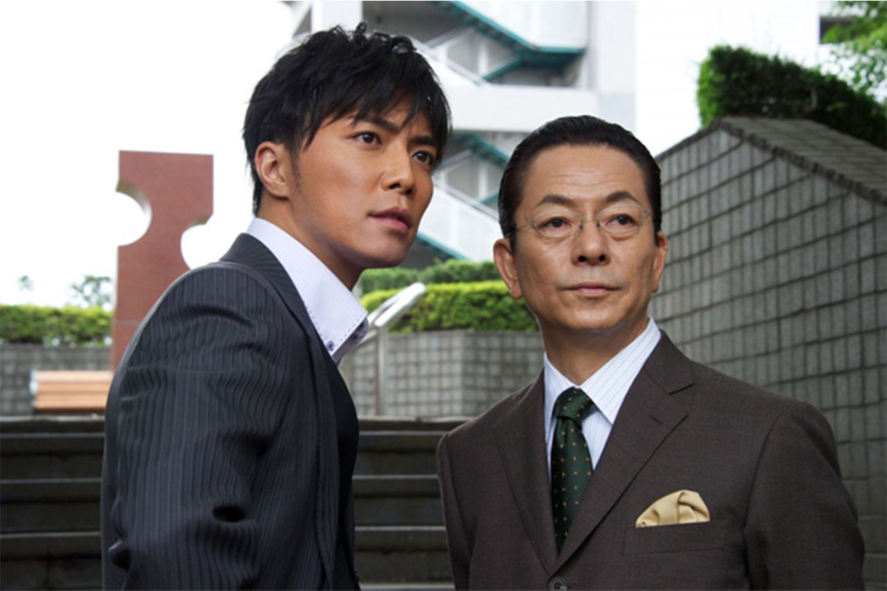 シーズン11～13で3代目相棒を演じた成宮（番組公式HPより）