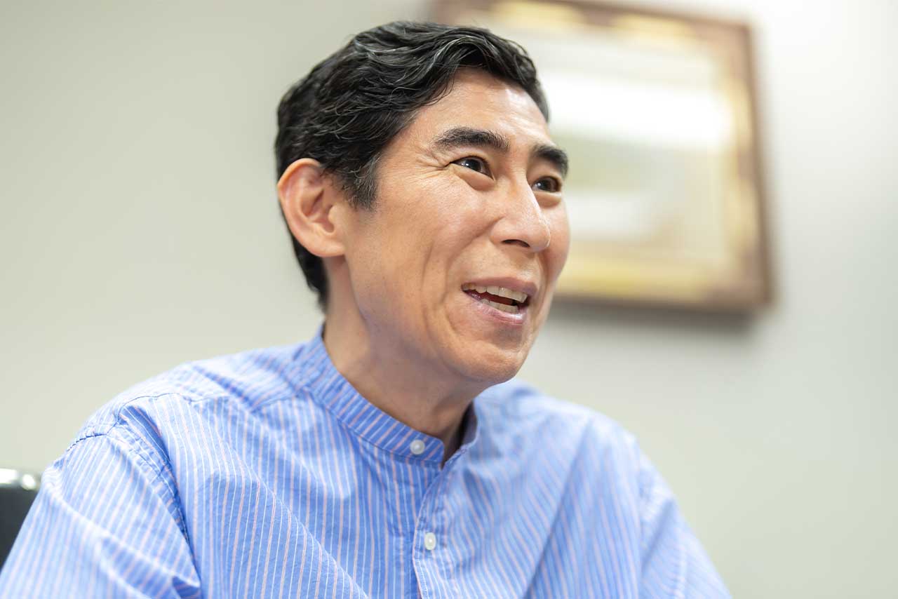 母の寿美花代やいとこのちさ子など、親族から「あーちゃん」と呼ばれている高嶋。親戚だけでなく、友達にも『あーすけ』とか『あー坊』とか呼ばれたりしたそう。撮影/佐藤靖彦
