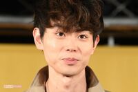 菅田将暉が訪れた居酒屋が “聖地化”、その背景に熱狂的ファンの「特定作業」