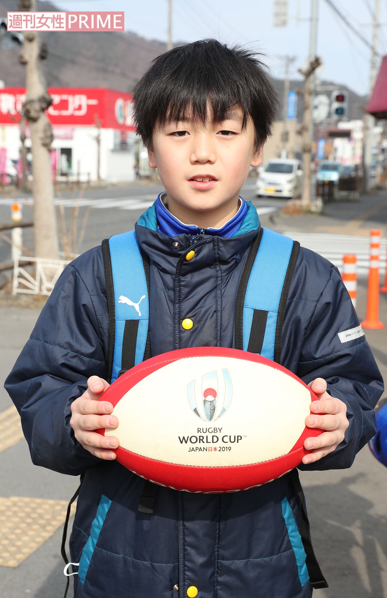  開催を待つ釜石市民らの協力を得て撮影