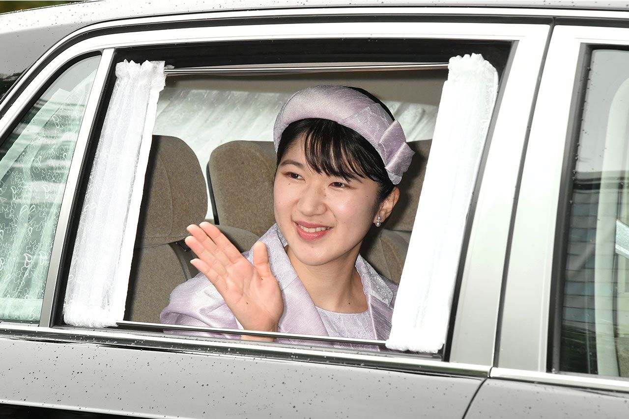 9月11日、紀子さまの60歳の誕生日のお祝いの挨拶のため赤坂御所を訪れた愛子さま