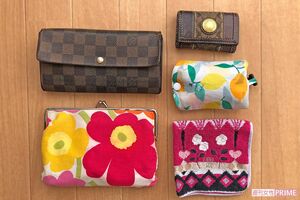 ともみさんのバッグの中身5つ