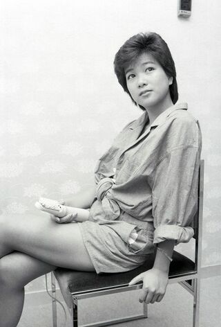 1984年8月『週刊女性』の企画「本番5分前」でオフショットを披露した堀ちえみ。17歳のころ