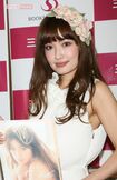 2009年2月、写真集発売イベントに登場した平子理沙(38歳)