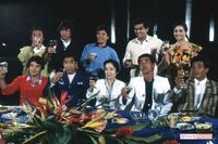 石原軍団は伝説もスター級、車4600台破壊、高速道路封鎖、お年玉に500万円!