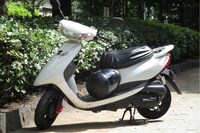 2025年11月から「原チャリが消えていく」排出ガス規制適用で変わるバイク事情、原付免許で乗れるものが増え…