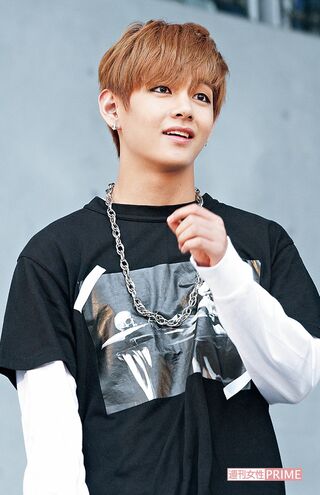 V／2014年 日本デビューシングル 『NO MORE DREzaqAM -Japanese Ver.-』 リリース記念イベント　撮影／週刊女性写真班