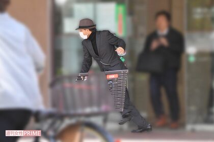 取材から全力逃走する野々村竜太郎（4/6）