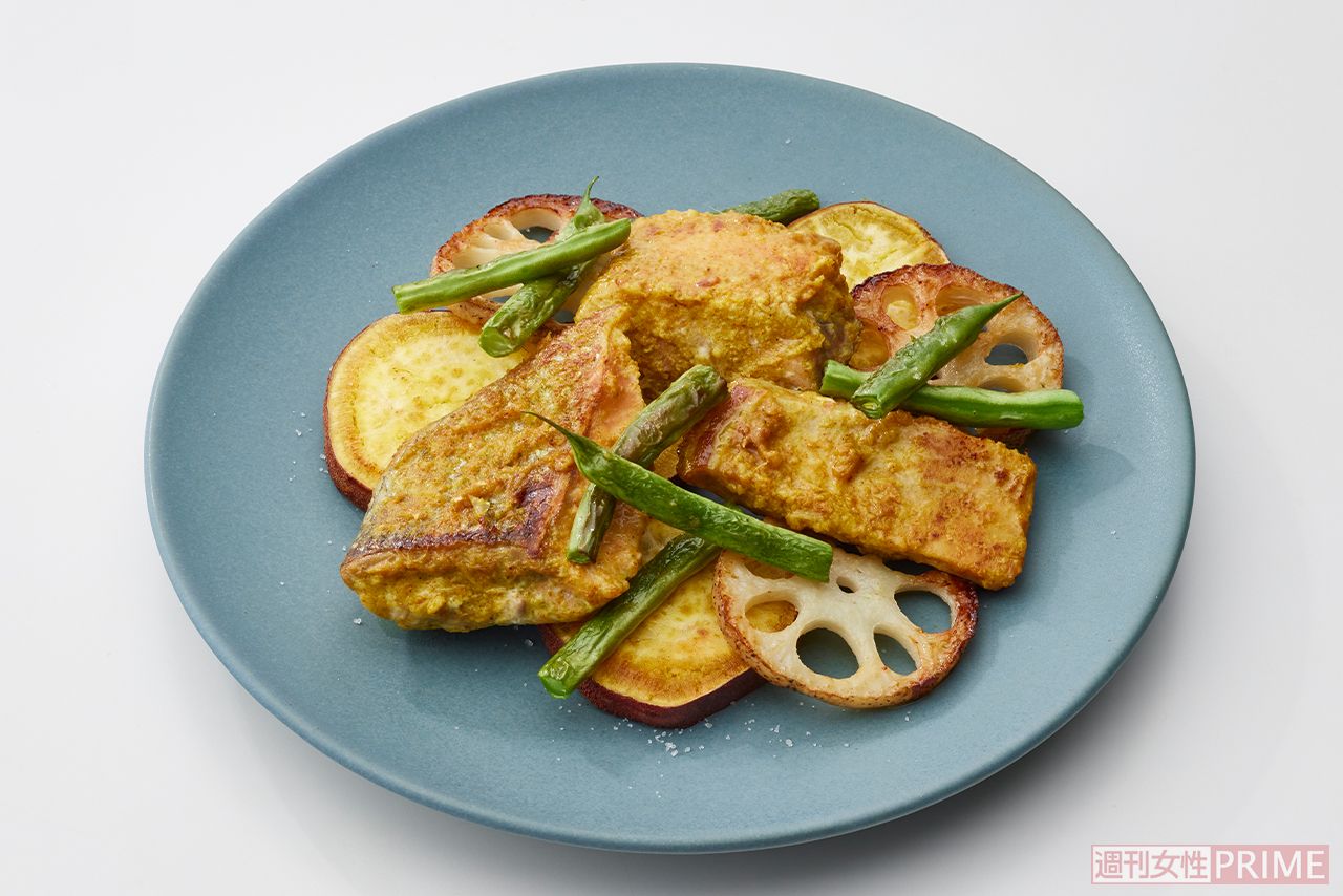 鮭のカレー風味焼き　撮影／廣瀬靖士