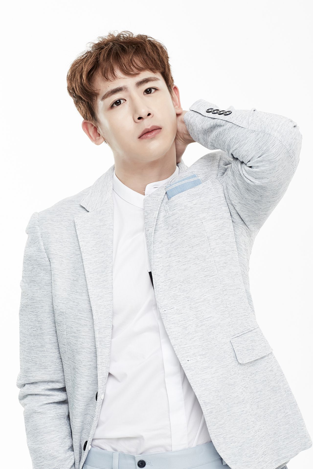 NICHKHUN　ニックン 1988／6／24　かに座　O型