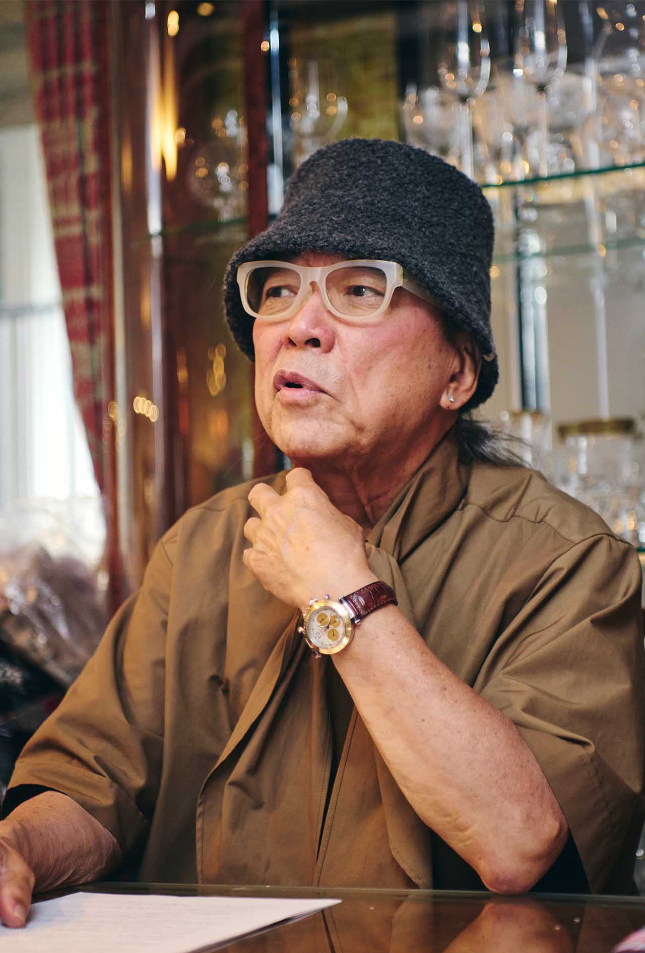 ドン・小西●1950年、三重県生まれ。ファッションデザイナー。「FICCE」などのブランドを手がけ、テレビのファッションチェックで一躍、人気に。現在はタレント、コメンテーターとして多方面で活躍中。撮影/山田智絵