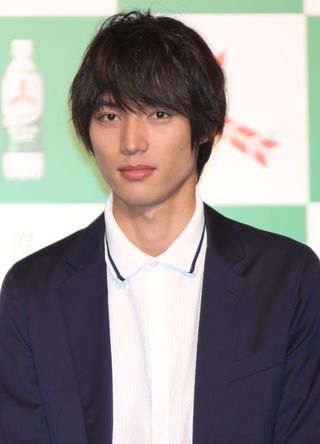 福士蒼汰の撮影現場にファン殺到、警察も出動するパニック