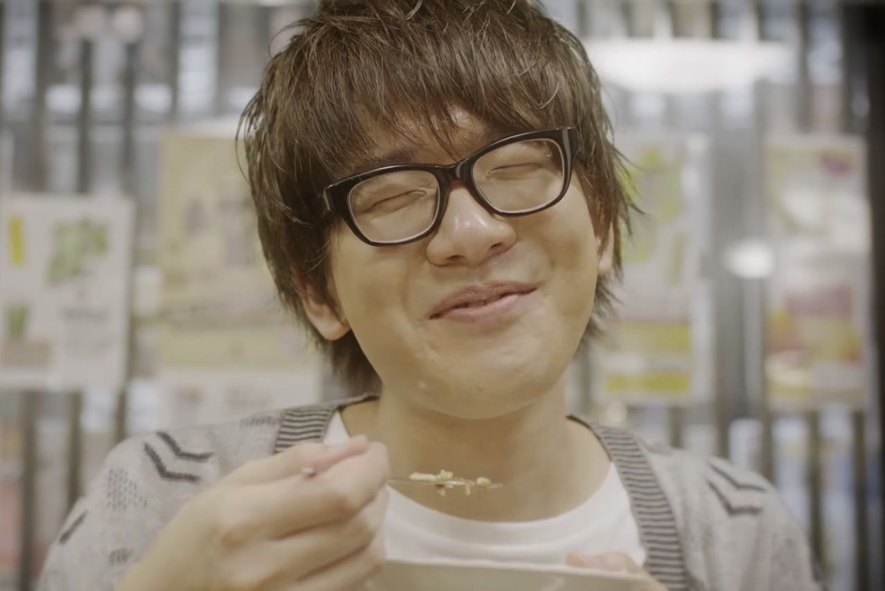 花江夏樹（『こころ』日本コロムビアYouTubeチャンネルより）