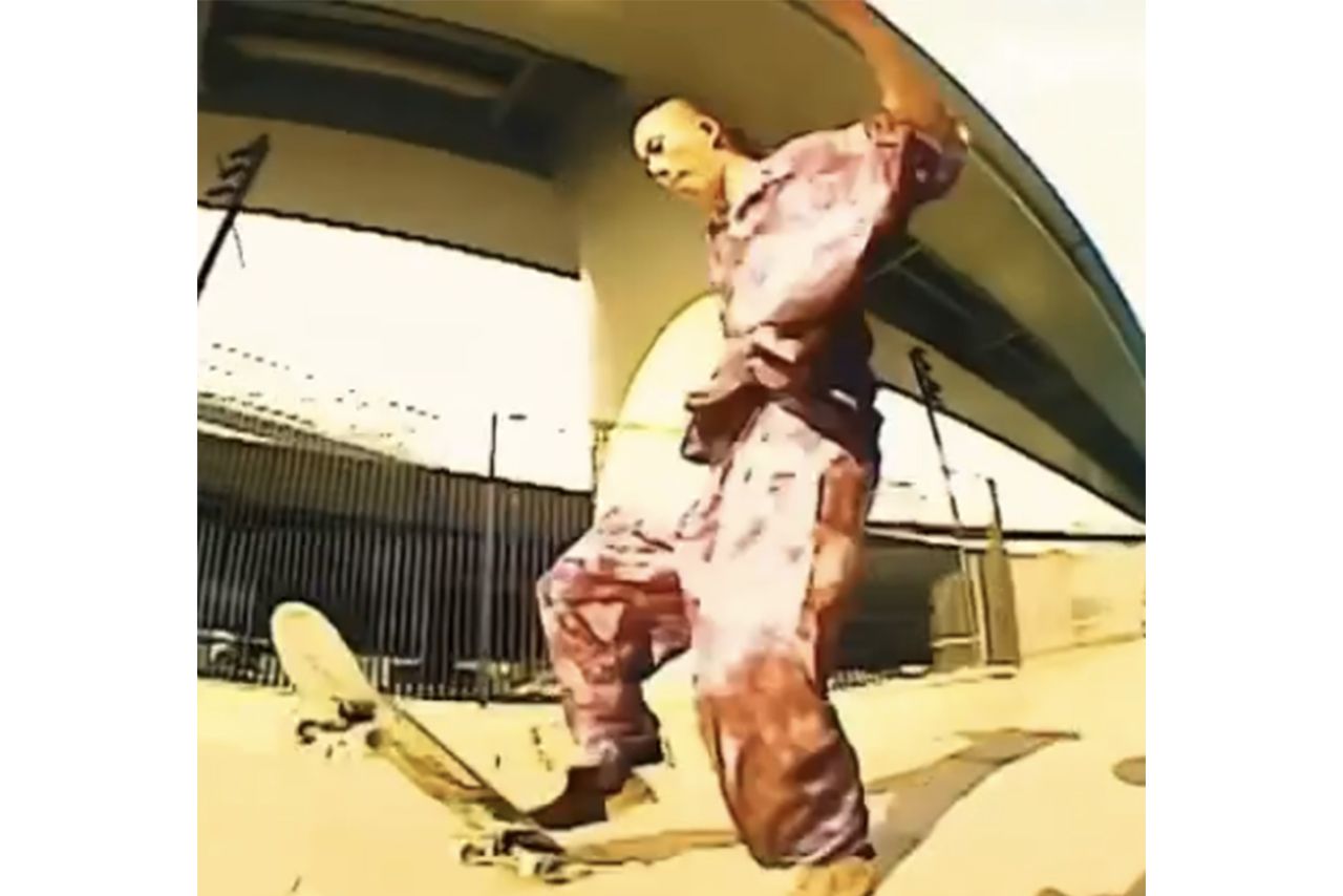 難易度の高い技を連発する吉岡容疑者（SNSより）