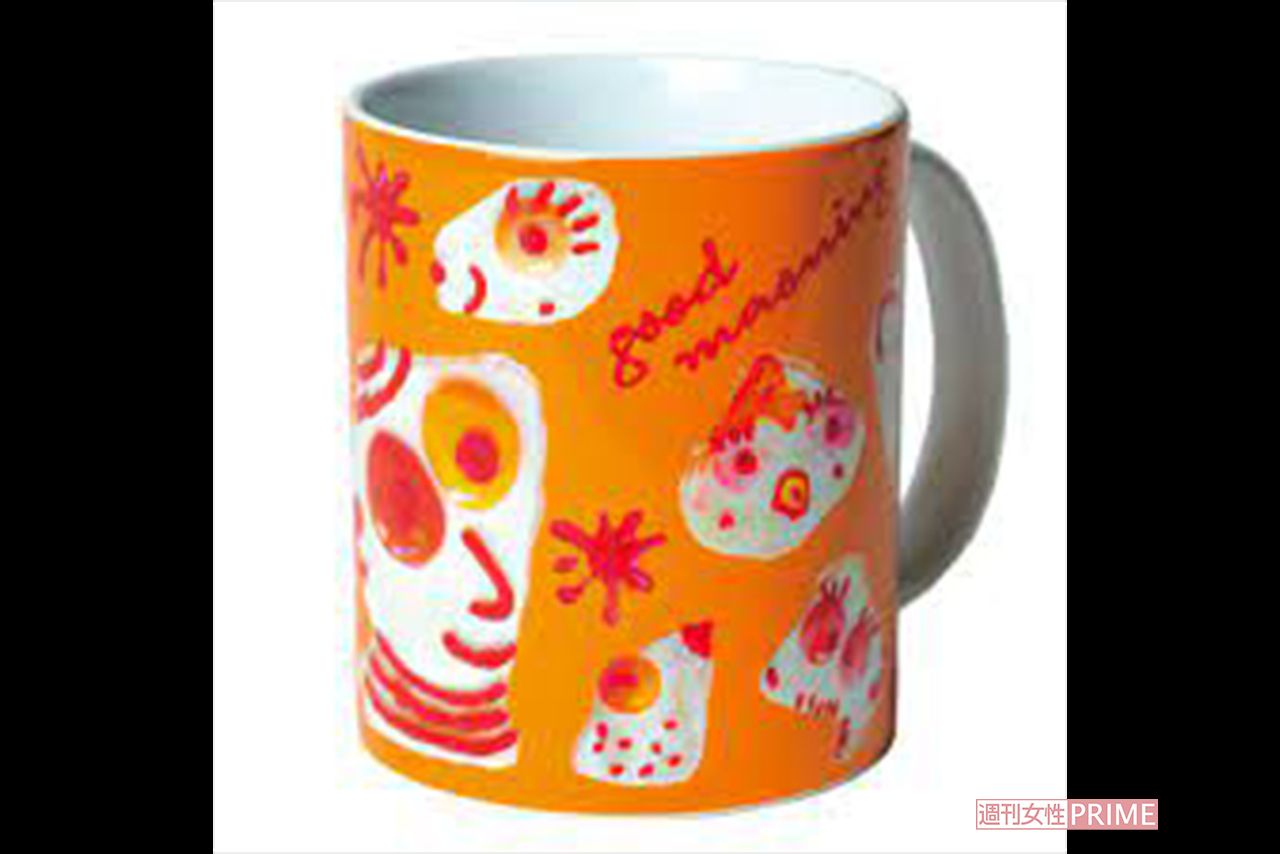 目玉焼きアートはマグカップなどグッズとしても販売された
