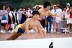1980年代の『芸能人水泳大会』で活躍する近藤真彦と田原俊彦