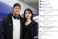 大谷翔平の妻・真美子さんに群がるアンチ「両親は一般席、自分はVIP席」「一平のほうが…」メディアの“大…