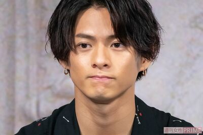 平野紫耀　インスタグラムで初の単独生配信に三宅健ら“仲間”が参戦の中、「桁違いでエグい…」ネットを騒…