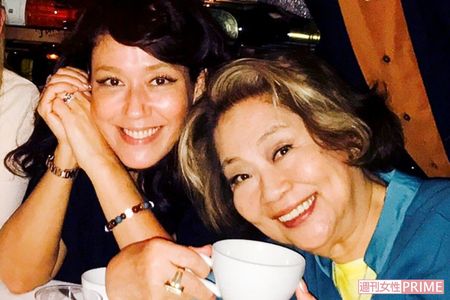 LiLiCoさんはカオリさんの笑顔には人を元気にするビタミン剤のような効果があると言う