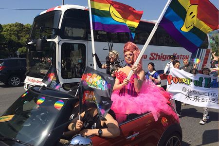 性的少数者だけではなく、さまざまな個性を持った人が練り歩くパレードは東京でも行われている