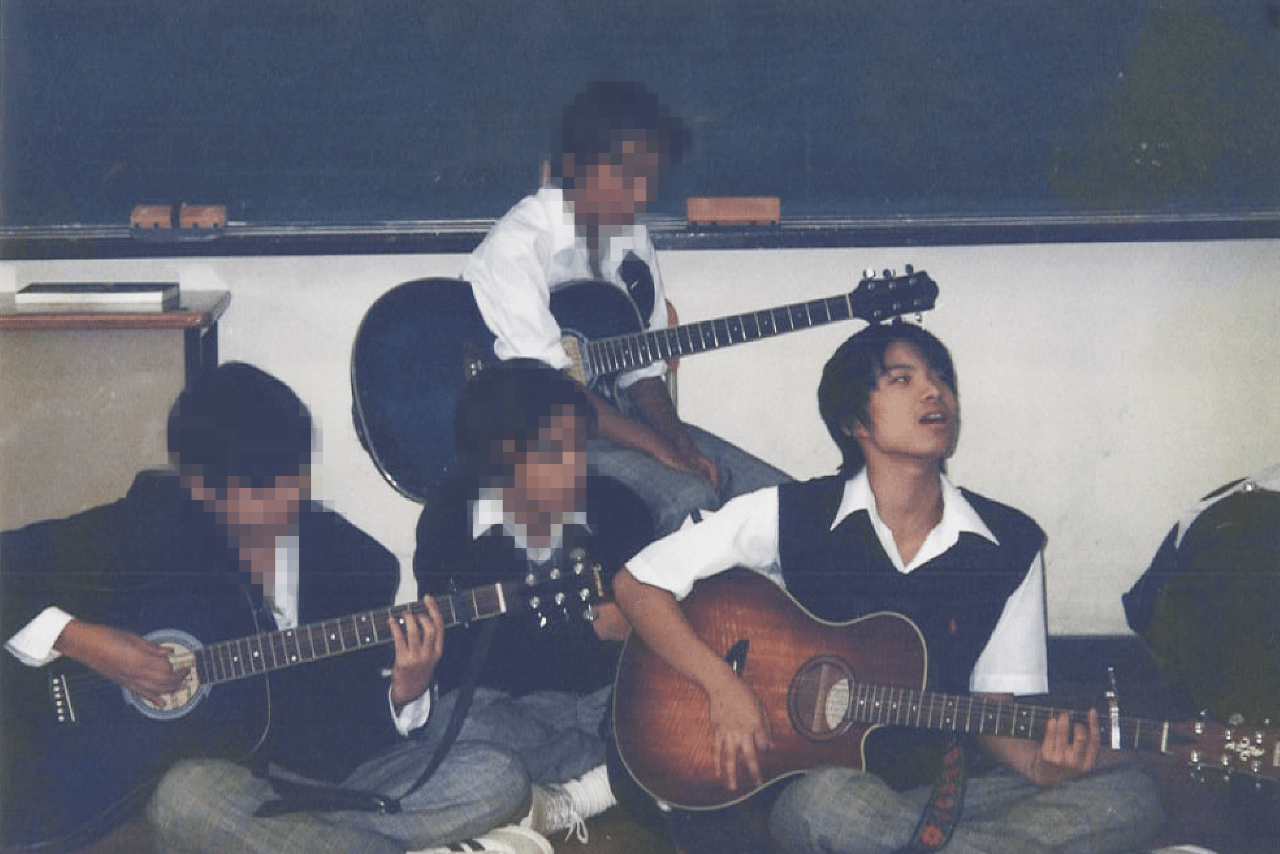 友人の影響で音楽に目覚めた中学生当時