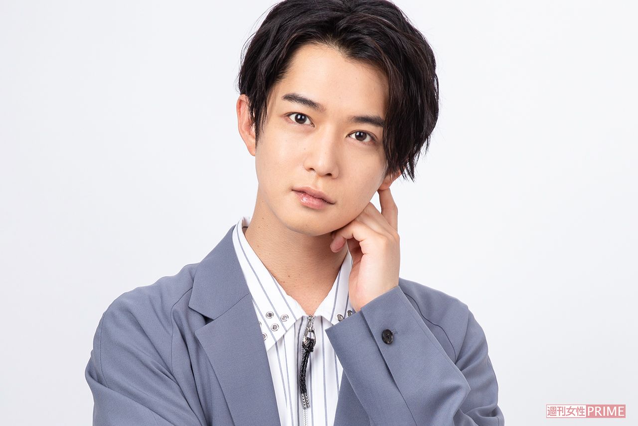 千葉雄大　ヘアメイク／堤紗也香　スタイリスト／寒河江健