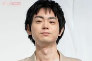 映画『Cloud クラウド』主演・菅田将暉の独特すぎるビジュアルに「昔の面影かえっ…