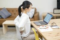 身体不調は姿勢の悪さが原因！ 腰痛や不眠に効果的な「うつぶせ」になるだけの健康法