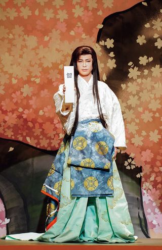 氷川きよし　　写真提供／明治座　撮影／岩村美佳