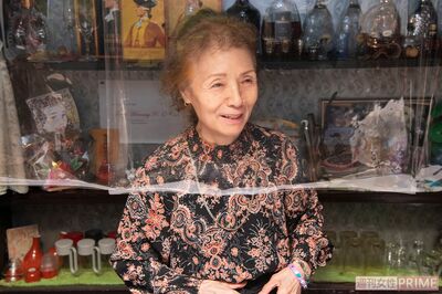 「スナックYOU」剱持好子ママ（撮影／山田智絵）