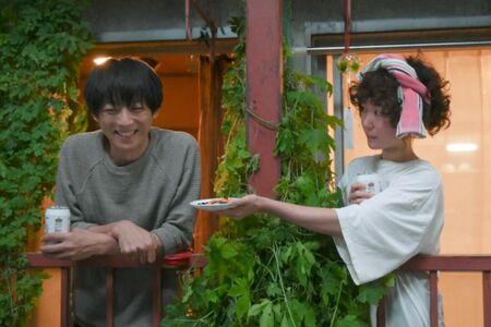 主人公・凪（黒木華）の元彼役のモラハラサラリーマンを熱演し“クズ”と話題に（公式SNSより）