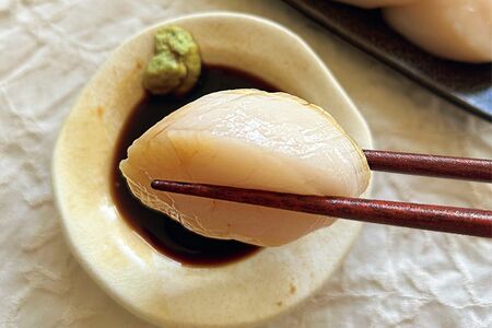 ヤマキイチ商店の泳ぐホタテの貝柱＜生＞ひも付き