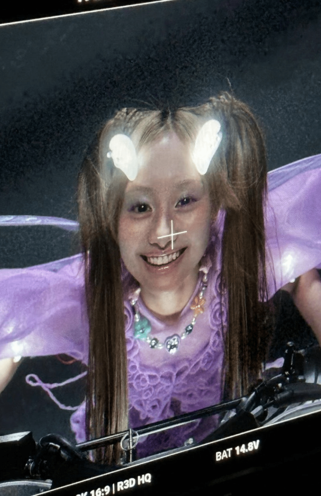 「ネオフェアリーセーラームーン」と投稿した忽那汐里の近影（公式インスタグラムより）