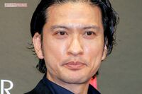 長瀬智也が芸能界復帰へ!実母も役員務めるアパレル会社に“お仕事相談”窓口を開設