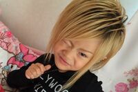 『小学生ホスト』琉ちゃろ、10年後の現在は爽やかイケメン男子に！“いい大学”に行きたい理由と“憧れ”の…